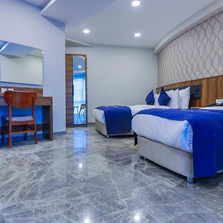 Silver Hotel 4*