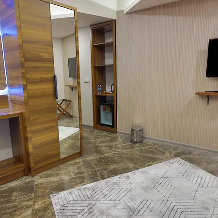 Hotel Silver 4*